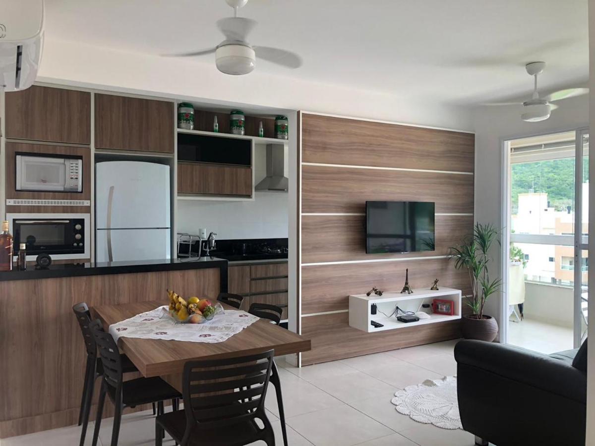 Lindo Apartamento Praia De Palmas Apartment Governador Celso Ramos Luaran gambar